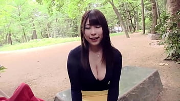 Mikuru Shiba, J Cup Tanpa Celana Di Taman Umum. Aura Mesumnya Menyengat, Siap Menghisap Kontol Siapa Saja.