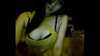 Gadis Indonesia Menggoda Di Depan Kamera
