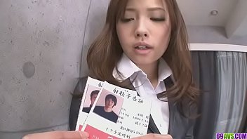 Gadis Jepang Seksi Dapatkan Malam Panas Setelah Kerja