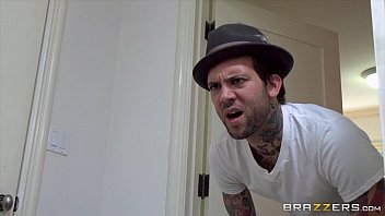 Alexis Fawx – Payudara Indah Sang Ibu Di Brazzers