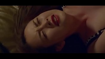 Gadis Ini Ngocok Memek Sampai Banjir Karena Nafsu Tak Tertahankan