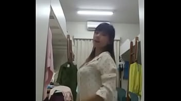 Mantan Pacar Cina-indonesia Telanjang Bulat Dan Bergoyang Menggoda