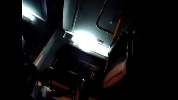 Perjalanan Pertama Yang Tak Terlupakan Di Dalam Bus