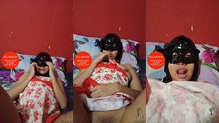Vicoletta Bergaib, Ngesek Sampai Mampus